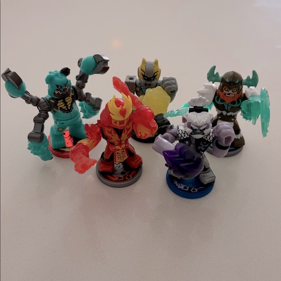Legend of Akedo Ultimate Arcade Warriors Figures bundle lot of 5 - Picture 1 of 6